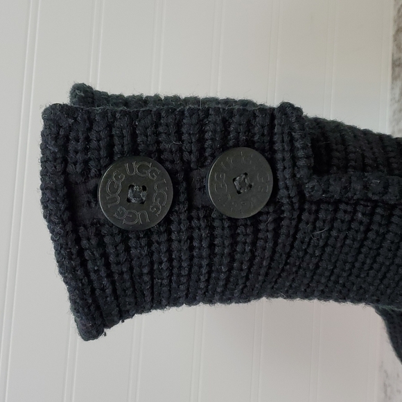 UGG Australia Classic Cardy 5649 Black Crochet Little Girls 9 - Picture 7 of 12